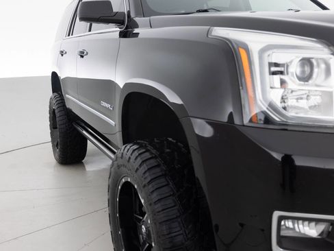 Used 2016 GMC Yukon Denali w/ Open Road Package AWD/4WD image 11