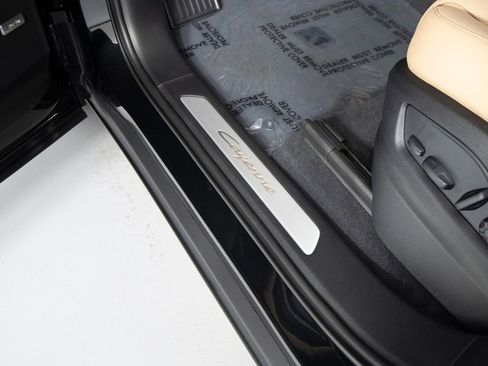 New 2026 Porsche Cayenne image 20