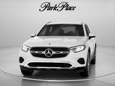 Used 2026 Mercedes-Benz GLC 300 image 40
