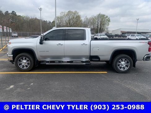 Used 2021 Chevrolet Silverado 3500 LTZ w/ LTZ Plus Package image 3