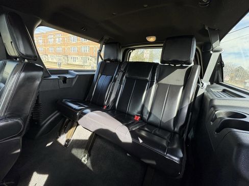 Used 2016 Ford Expedition EL Platinum image 26