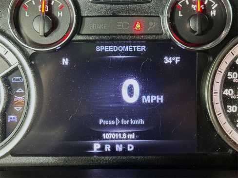 Used 2017 RAM 1500 Laramie w/ Convenience Group image 15