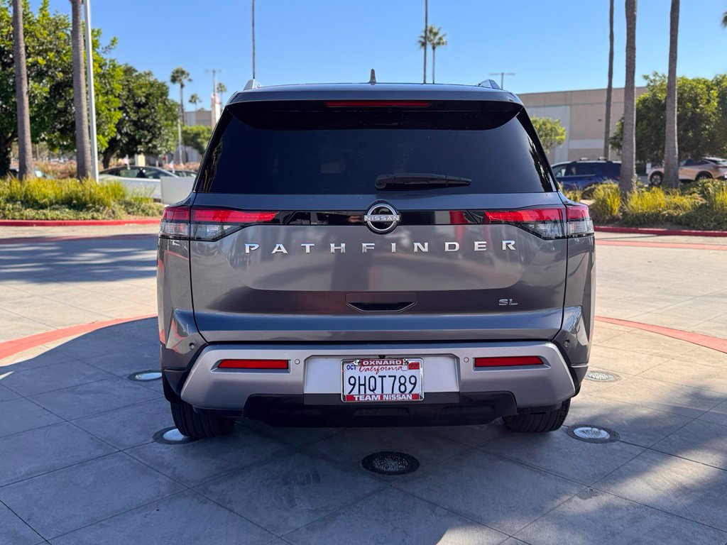 Certified 2024 Nissan Pathfinder SL FWD image 7