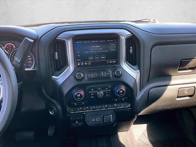 Used 2019 Chevrolet Silverado 1500 RST w/ True North Edition AWD/4WD image 8