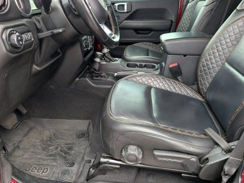 Used 2021 Jeep Gladiator Overland AWD/4WD image 13