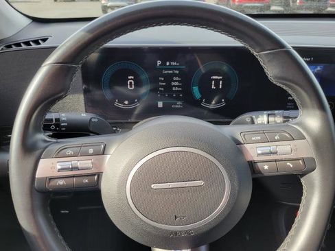 Used 2025 Hyundai Kona SEL FWD image 10