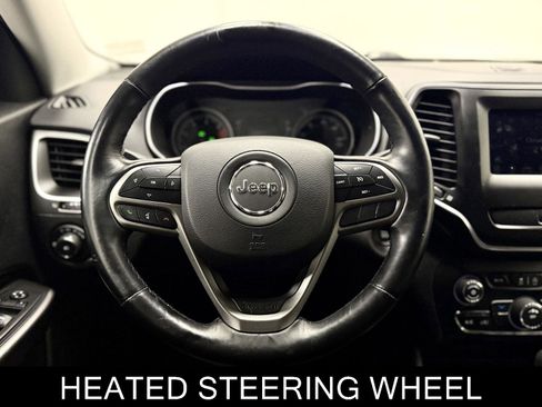 Used 2019 Jeep Cherokee Latitude Plus w/ Cold Weather Group image 17