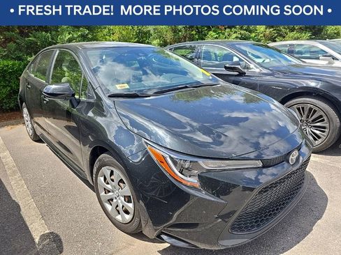 Used 2021 Toyota Corolla LE w/ Carpet Mat Package (TMS) FWD image 1
