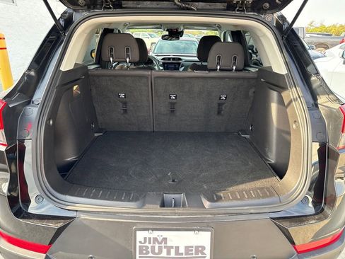 Used 2023 Chevrolet TrailBlazer LT w/ Convenience Package image 59
