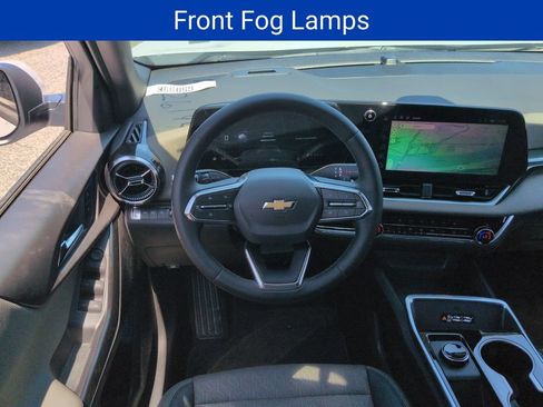 New 2026 Chevrolet Equinox LT w/ Convenience Package II AWD/4WD image 12