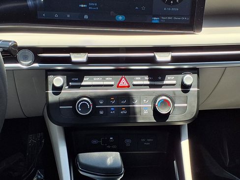 Certified 2025 Hyundai Tucson SE FWD image 15