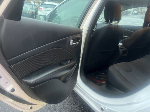 Used 2016 Dodge Dart SE w/ Convenience Group image 19