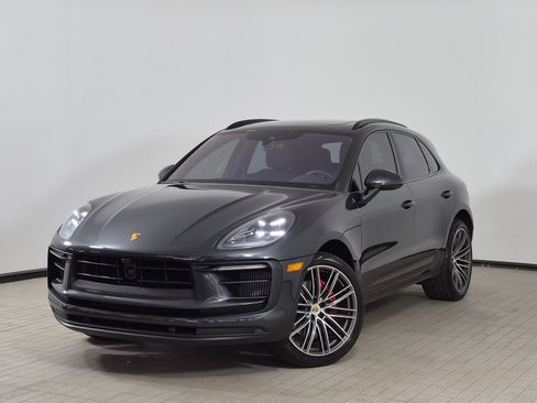 Certified 2025 Porsche Macan S AWD/4WD image 1