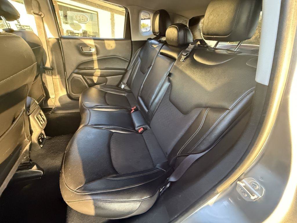 Used 2021 Jeep Compass Latitude w/ Convenience Group AWD/4WD image 13
