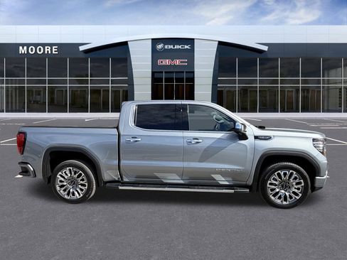 Used 2024 GMC Sierra 1500 Denali w/ Technology Package image 2