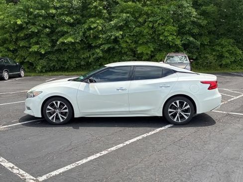 Used 2016 Nissan Maxima 3.5 S FWD image 2