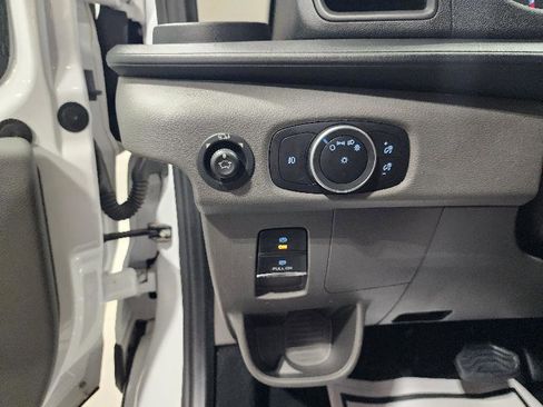 Used 2023 Ford Transit 350 XLT image 14