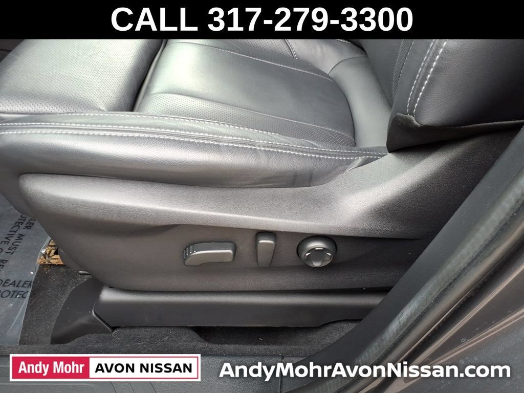 Used 2023 Subaru Ascent Limited AWD/4WD image 19