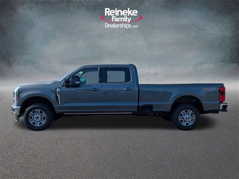 New 2026 Ford F250 Lariat image 9