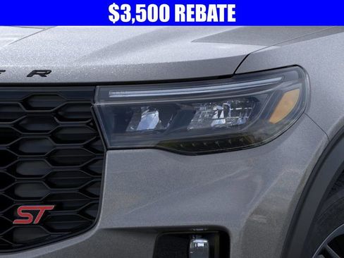 New 2026 Ford Explorer ST image 29