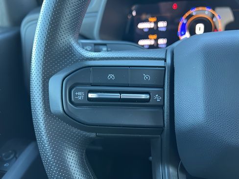 Used 2024 Chevrolet Colorado Trail Boss w/ Advanced Trailering Package image 19