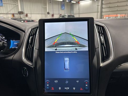 Certified 2022 Ford Edge Titanium image 22