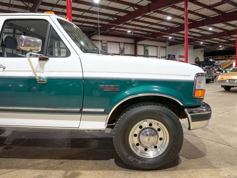 Used 1995 Ford F250 2WD Regular Cab image 11