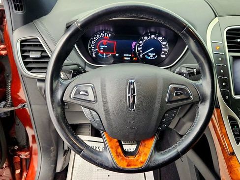 Used 2016 Lincoln MKX Reserve w/ Technology Package image 14