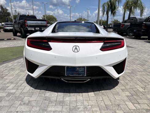 Used 2017 Acura NSX AWD/4WD image 10