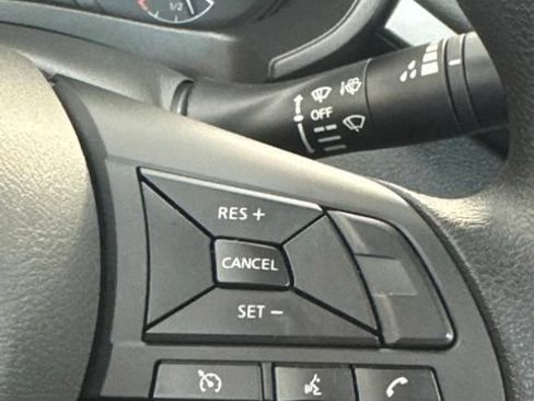 Certified 2025 Nissan Altima 2.5 S FWD image 2