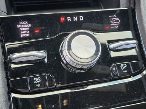Certified 2024 Jeep Grand Cherokee Summit AWD/4WD image 19