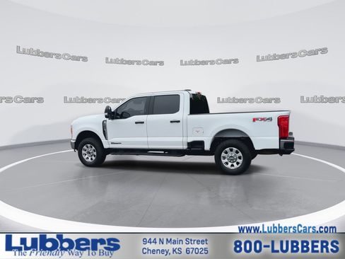 Used 2023 Ford F250 XLT w/ FX4 Off-Road Package image 6
