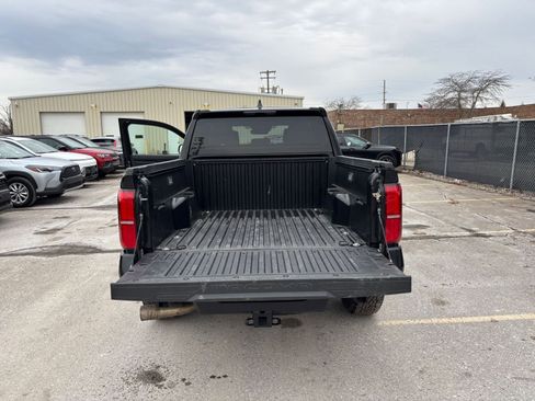 Used 2025 Toyota Tacoma SR image 30