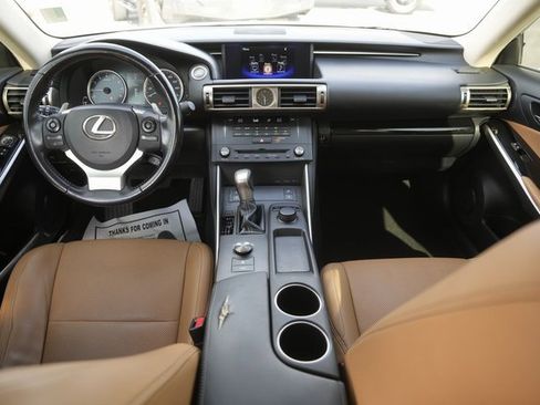Used 2016 Lexus IS 200t w/ Premium Package image 21