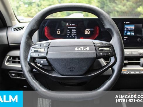 Used 2025 Kia K4 FWD image 24