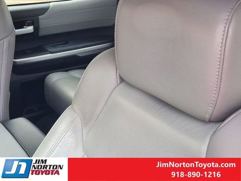 Used 2017 Toyota Tundra Limited image 17