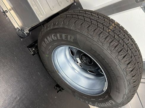 New 2025 Chevrolet Brightdrop 400 image 35