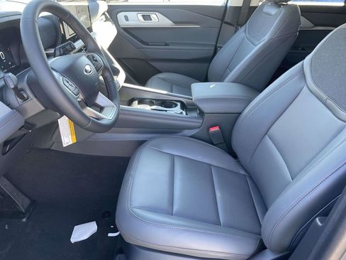 New 2026 Ford Explorer Active w/ Active Comfort Package RWD image 14