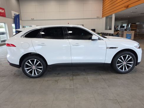 Used 2019 Jaguar F-PACE Prestige AWD/4WD image 8