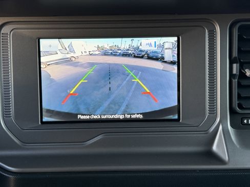 Certified 2023 Ford Bronco Outer Banks w/ Sasquatch Package image 18