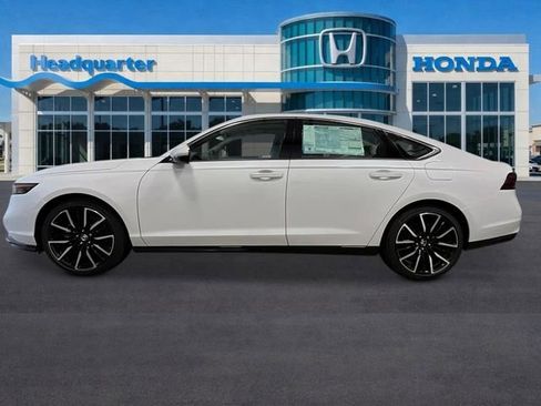 New 2026 Honda Accord Touring image 6