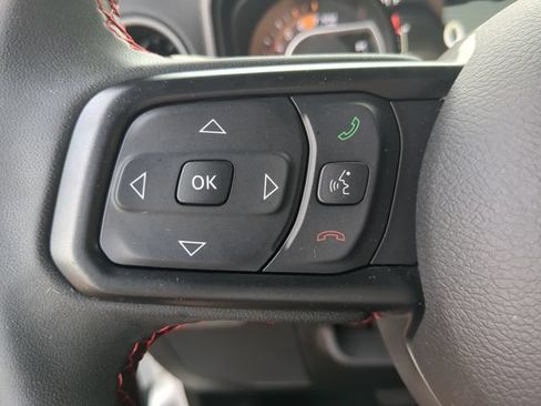Used 2024 Jeep Wrangler Unlimited Rubicon AWD/4WD image 30