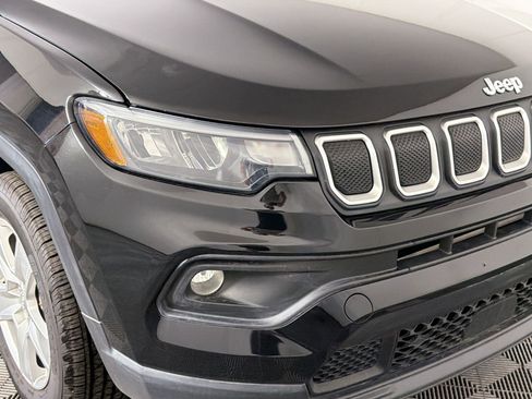 Used 2022 Jeep Compass Latitude w/ Convenience Group AWD/4WD image 12