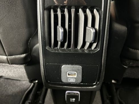 Used 2023 Jeep Compass Altitude image 17