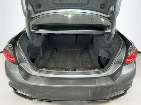 Used 2019 BMW M4 Coupe w/ Competition Package RWD image 19