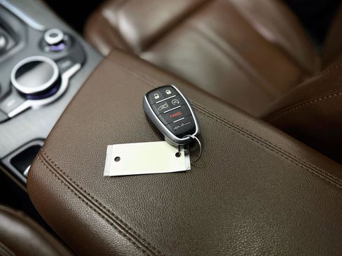 Used 2018 Alfa Romeo Stelvio Ti image 23