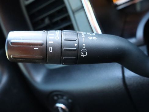 Used 2015 Lincoln Navigator 4WD image 33