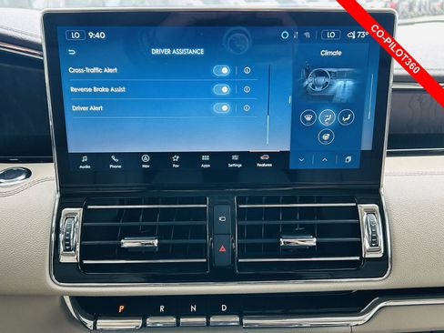 Used 2023 Lincoln Navigator Reserve AWD/4WD image 14