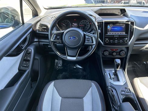 Used 2018 Subaru Crosstrek 2.0i Premium image 9