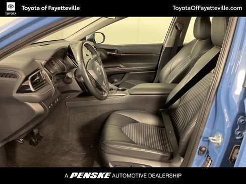 Used 2024 Toyota Camry SE image 19
